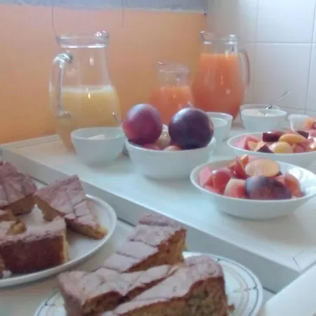 ベッド・アンド・ブレックファスト Castagnola 64