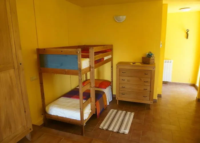 Castagnola 64 לינה וארוחת בוקר 3*